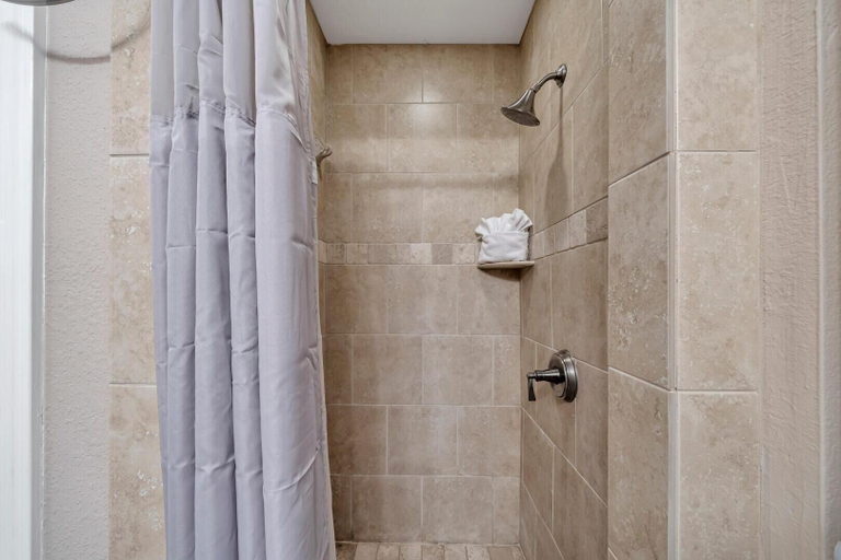 Bathroom 3, Sandpiper Cove 2029, Okaloosa