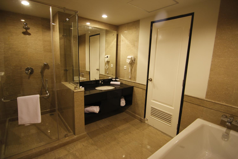 Bathroom 6