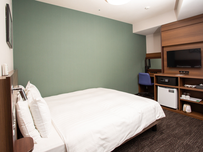 Bedroom 28