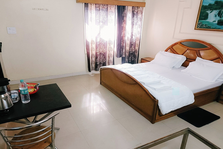 Bedroom 3, Hotel Purohit Sindhi Camp, Jaipur