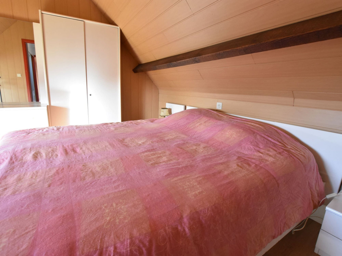 Bedroom 3, Appealing Chalet in Westouter With Garden, West-Vlaanderen