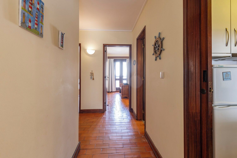 Others 5, LightHouse Apartment, Sesimbra