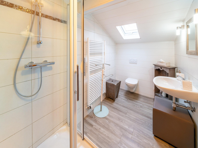 Bathroom 3, Holiday Home With Character in Stavelot, Liège