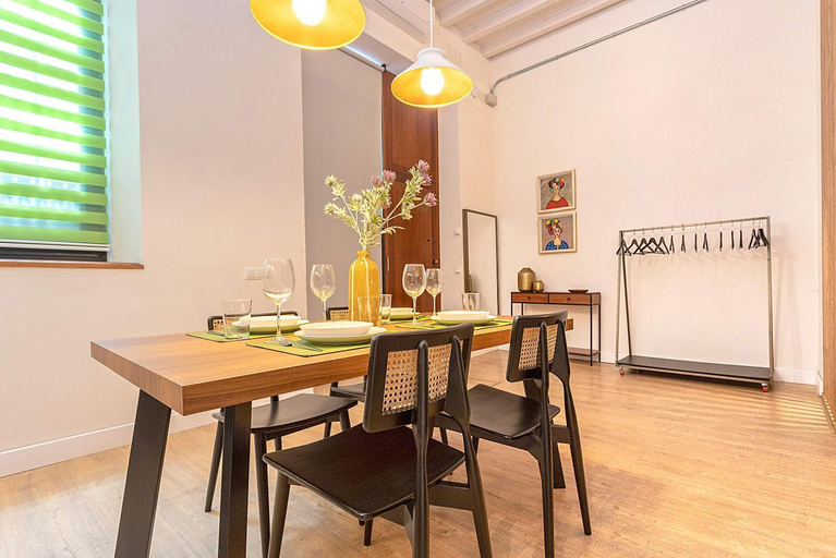 Public Area 2, Genteel Home Santas Patronas, Sevilla