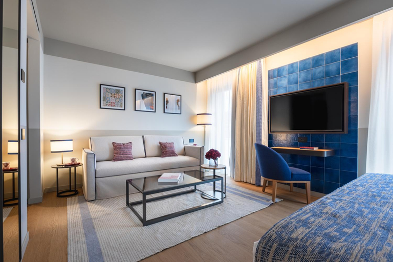 Bedroom 3, Hotel Carlton International, Napoli
