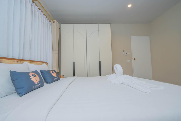 Bedroom 15