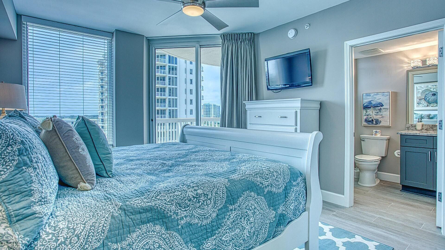 Bedroom 2, St. Maarten 701 at Silver Shells, Okaloosa