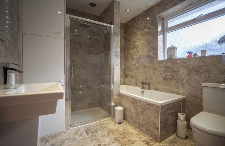 Bathroom, Goldcrest House, Herefordshire