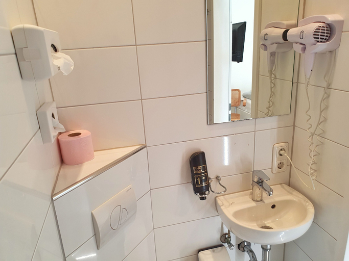 Bathroom 6