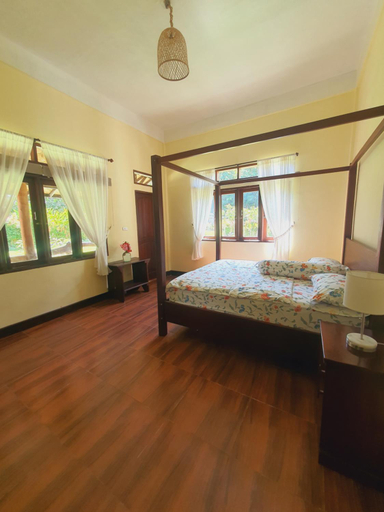 Bedroom 2, Sumatra Cheeky Monkeys Villa, Trekking and Tours, Langkat