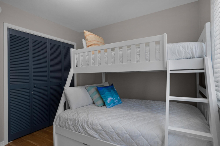 Bedroom 3, Southbay by the Gulf #122 - Salty Paws, Okaloosa