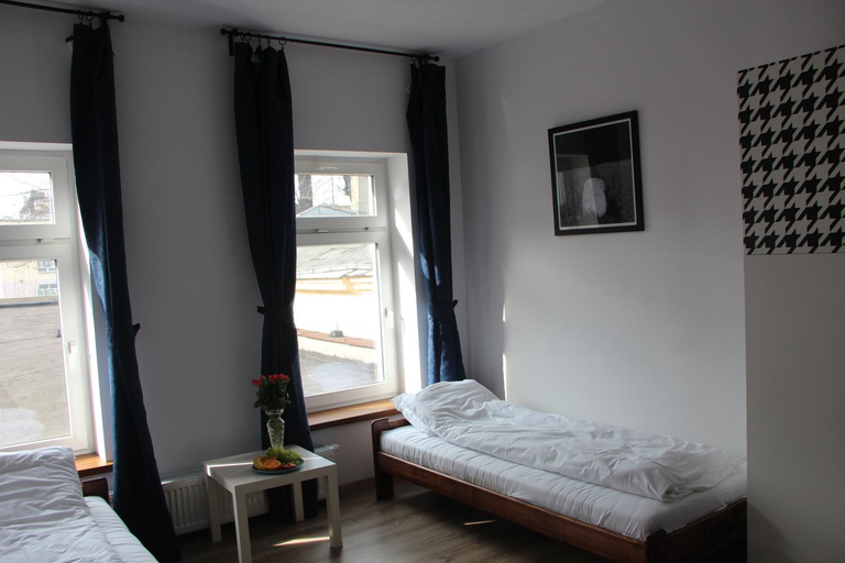 Others 3, Baba Hostel, Kalisz