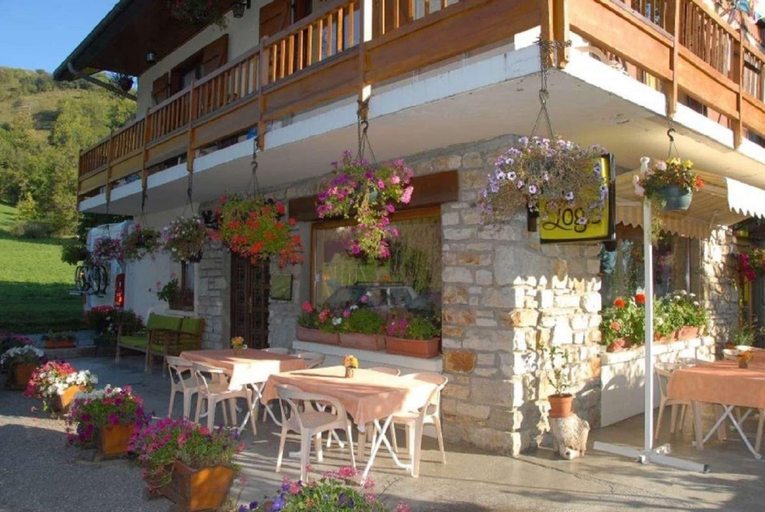 Exterior & Views 5, Hotel Restaurant Le Grillon, Savoie