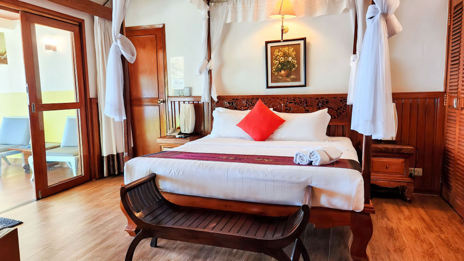 Bedroom 12