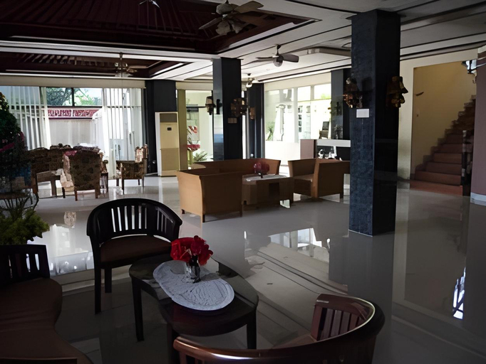 Public Area, Hotel Astiti, Kupang
