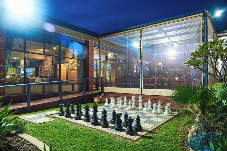 Exterior & Views 2, Mirambeena Motel, Whyalla
