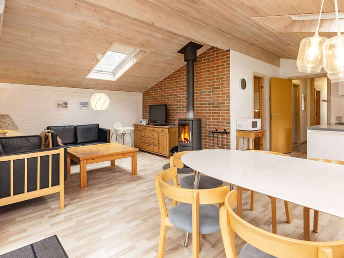 Others 4, 8 Person Holiday Home in Albaek, Frederikshavn