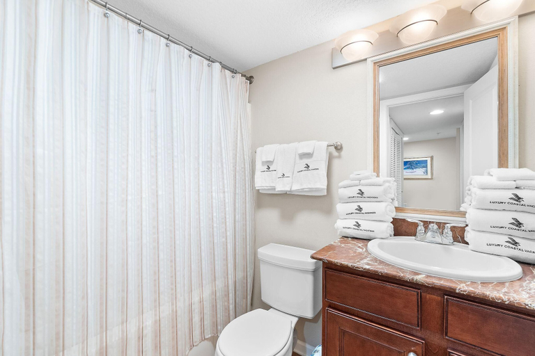 Bathroom 3, Perdido Towers West 906, Escambia