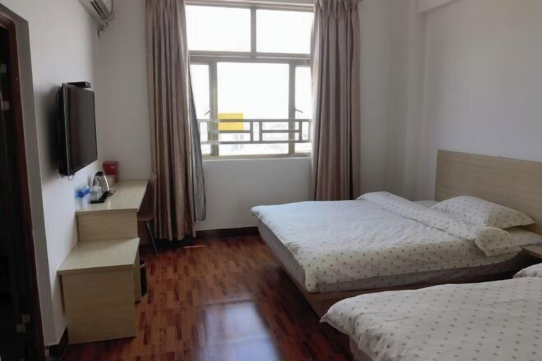 Bedroom 3, Renrenshun Hotel, Shanwei