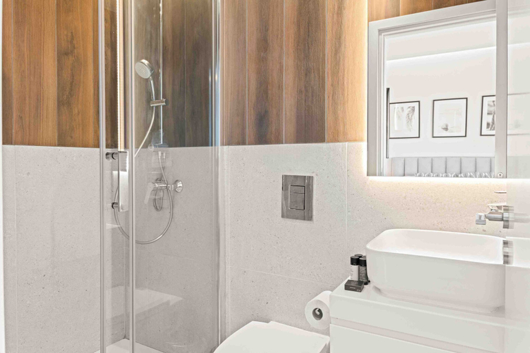 Bathroom, Limassol Seaside Residences 03