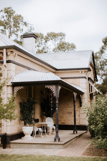 Azalea Cedar-Rose Villa, Barossa