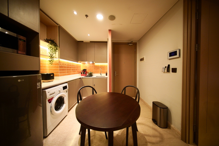 Others 3, EVERMOOD by Little Bnb, Jakarta Utara