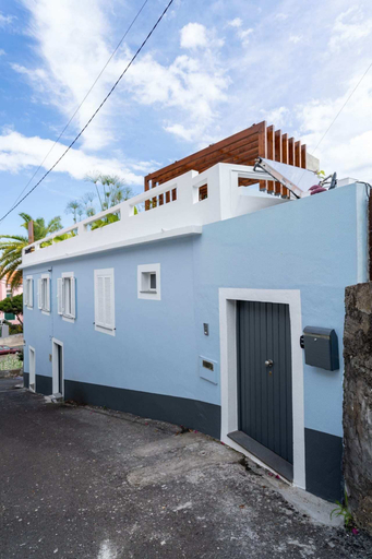 Exterior & Views 2, In the Village - Madeira Surf Camp I, Machico