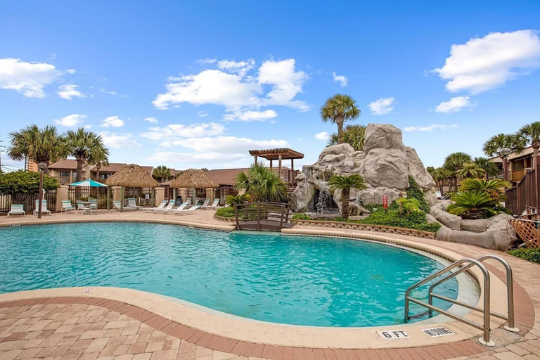 Sport & Beauty 3, Portside Sg2- Seabreeze Townhome, Bay