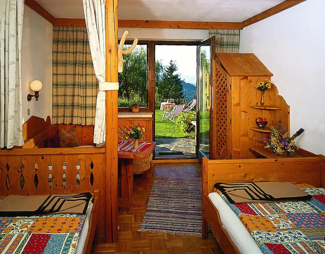 Bedroom 19