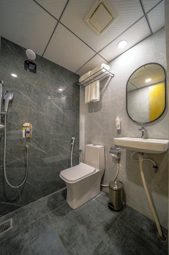 Bathroom 5, Olive Hotel Kundalahalli by Embassy Group, Bangalore