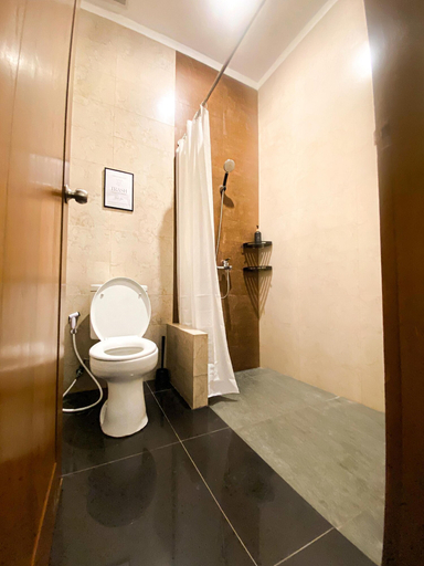 Bathroom 29