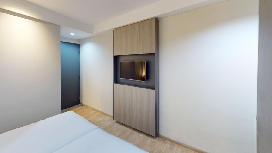 Bedroom 10