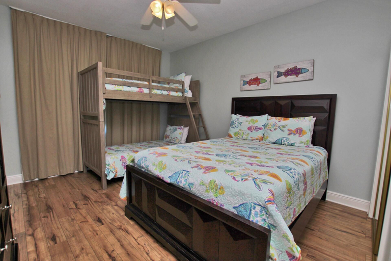 Bedroom 1, San Carlos 801, Baldwin