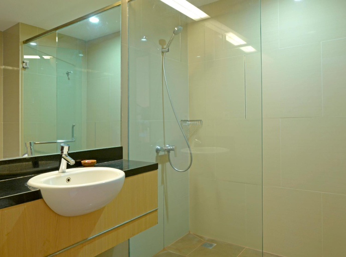 Bathroom 22