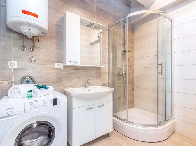 Bathroom 3, Villa in Dramalj With Swimming Pool, Crikvenica