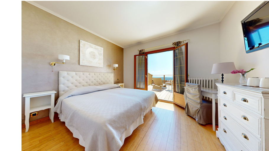 Bedroom 4, La Petite Auberge, Var