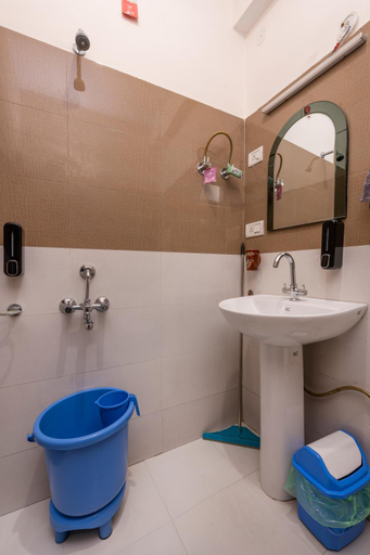 Bathroom 4, The Birdhouse Villa, Kangra