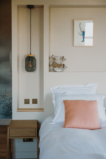 Bedroom 4, Château de Neyran Maison D'hôtes & Spa, Gironde