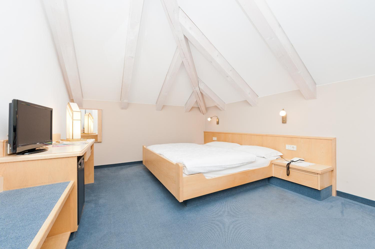 Bedroom 3, Business Resort Parkhotel Werth, Bolzano