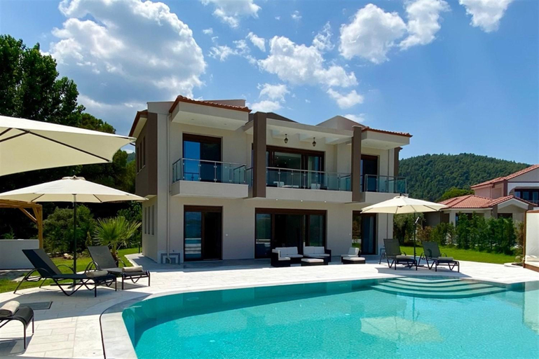 Others 4, Villa Chrisa, Central Macedonia