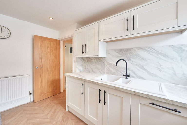 Room 5, Host Stay Whitby Heights, North Yorkshire