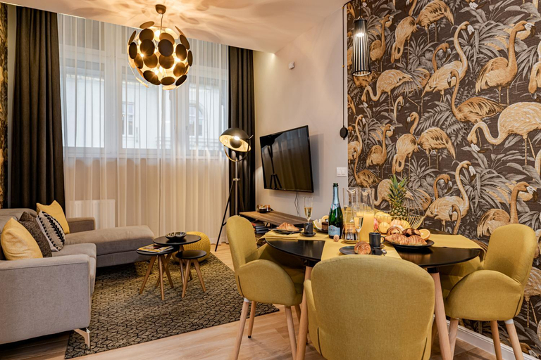Others 2, Luxury Tropical Apartment at Budapest, Budapesti