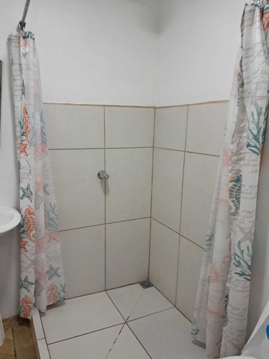 Bathroom 3, Serenity By Nature, Poás