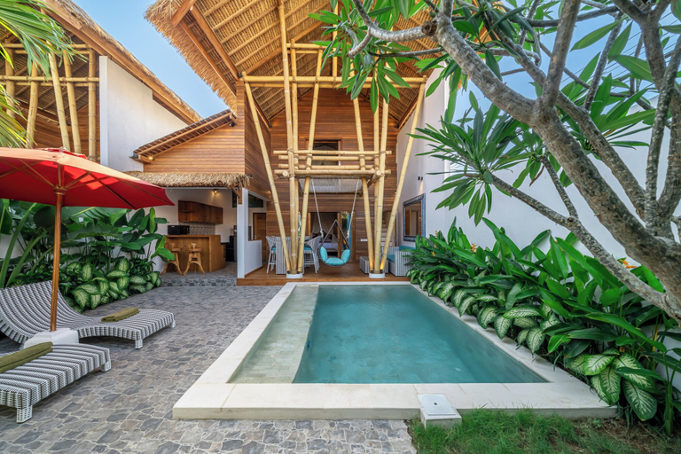 Swimming Pool 15