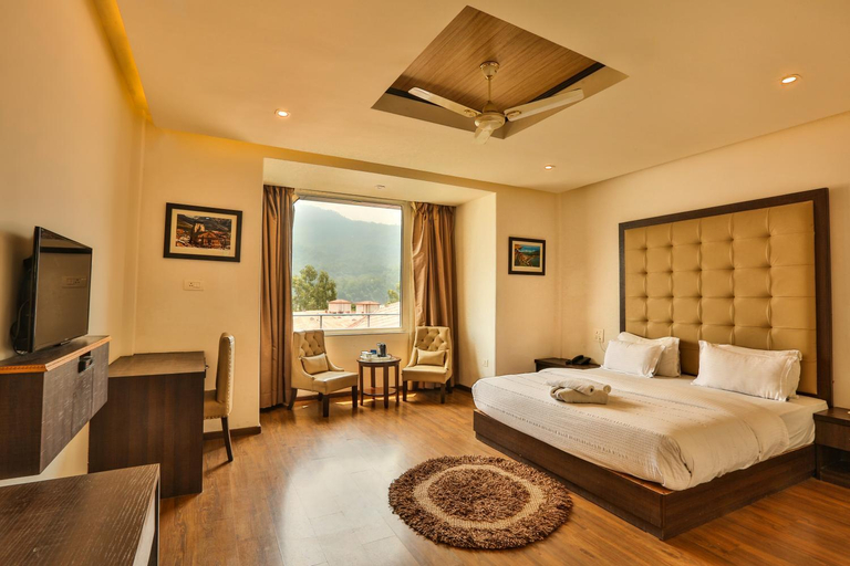 Bedroom 3, Hotel Vasundhara Palace Rishikesh, Garhwal
