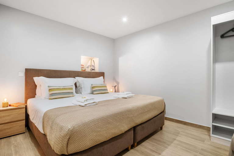 Bedroom 2, Seaside Sunset by Madeira Sun Travel, Calheta