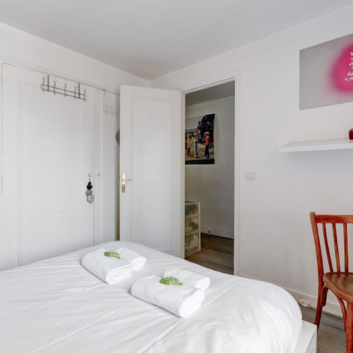 Others 5, 113- Brilliant apartment in Le Louvre, Paris