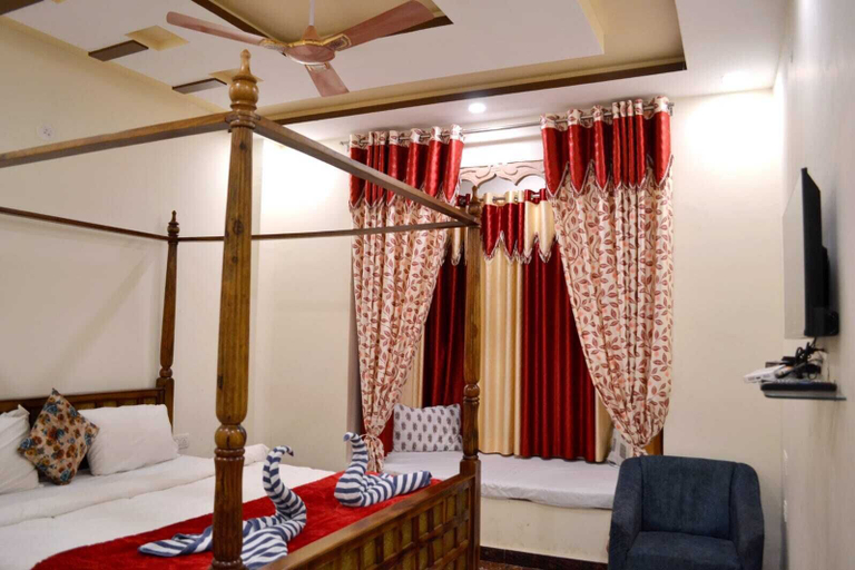 Bedroom 3, Rudraksh Hotel & Restaurant, Rajsamand