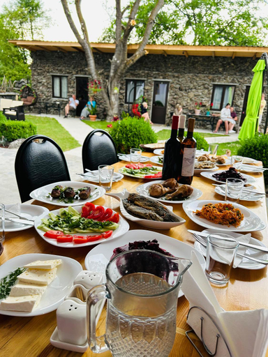 Food & Drinks 5, Vardzia - Tsotne's kingdom, Aspindza