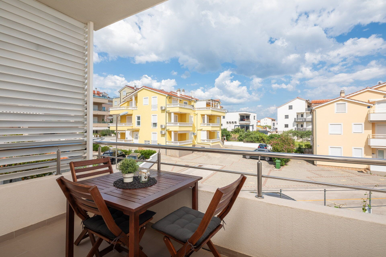 Others 5, Apartments Arausa with Pool, Vodice